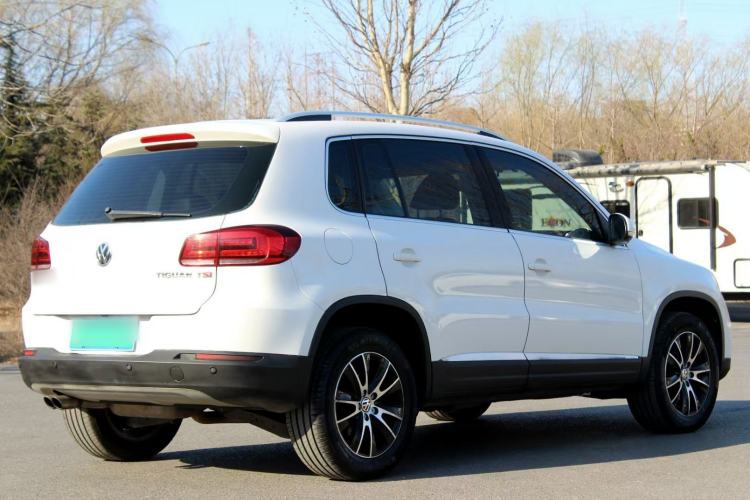 Used Volkswagen Tiguan L 2015 1.8TSI Automatic Two-Wheel Drive Luxury Model
