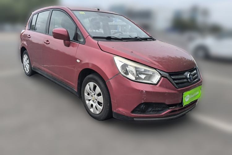 Used Venucia R50 2015 1.6L Manual Fashion Edition Front Right 45 Deg