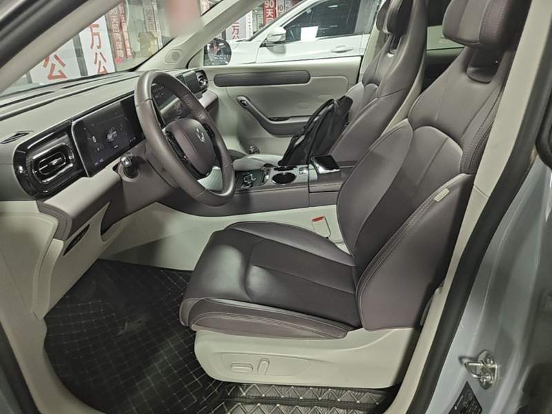 Used Leapmotor C11 2024 All-Electric 580 Luxury Edition — 14