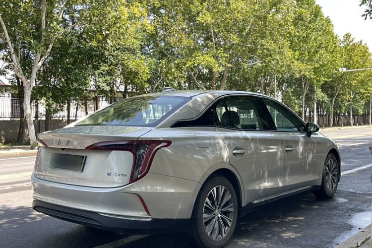 Used Hongqi E-QM5 2022 431 km Charge & Enjoy Edition