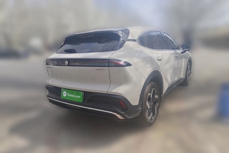 Used Baojun Yunhai 2024 140km Plug-in Hybrid Version Rear Right 45 Deg