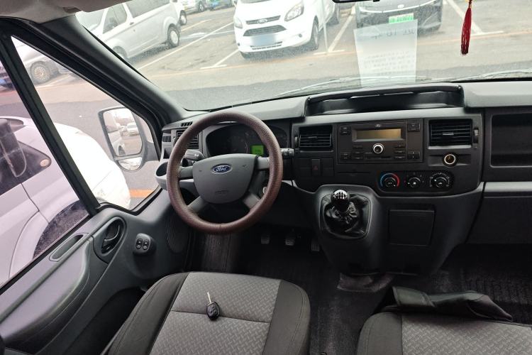 Used Ford Transit Custom 2016 2.2T Long-Wheelbase 6/7-Seater Mid-Roof Multi-Purpose Vehicle