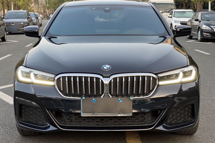 Used BMW 5 Series 2023 530Li Luxury Edition M Sport Package