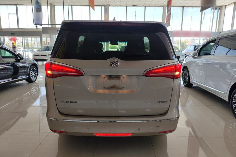 Used Buick GL8 2018 ES 28T Flagship Model China VI Standard Rear
