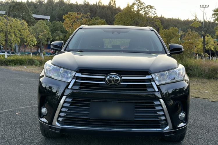 Used Toyota Highlander 2018 2.0T Four-Wheel Drive Prestige Version 7 Seats China V Emission Standard