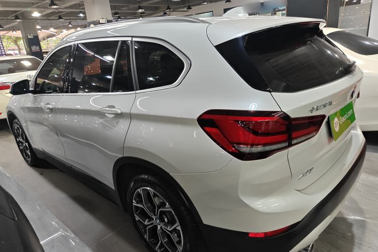 Used BMW X1 2022 sDrive25Li Leading Model Rear Left 45 Deg