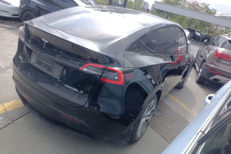 Used Tesla Model Y 2022 Rear-Wheel-Drive Version