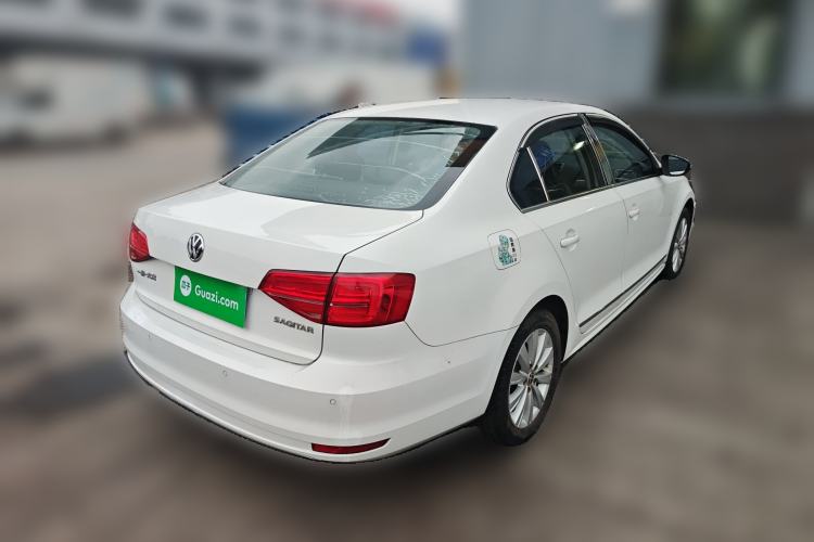 Used Volkswagen Sagitar 2015 1.6L Manual Comfort Model Rear Right 45 Deg