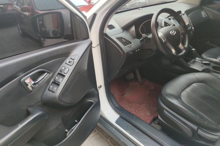 Used Hyundai ix35 2012 2.0L Automatic Two-Wheel Drive Elite Edition GLS