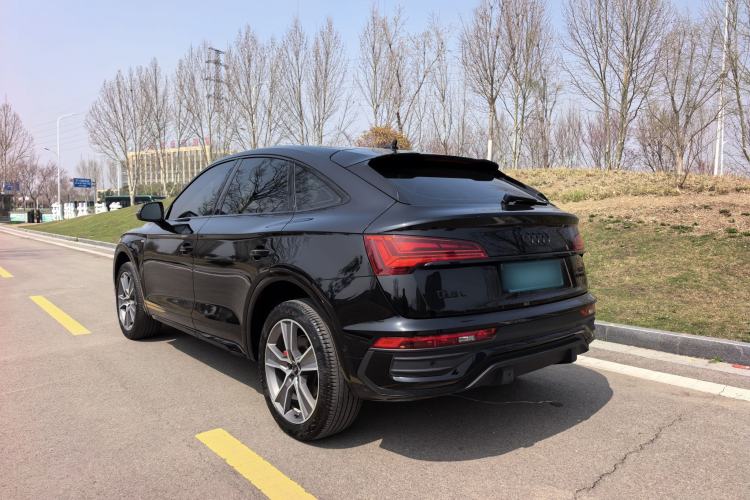 Used Audi Q5L Sportback 2022 Updated 40 TFSI Luxury Edition Exterior 4