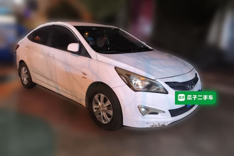 Used Hyundai Verna (older generation) 2014 1.4L Manual Smart GLS Trim
