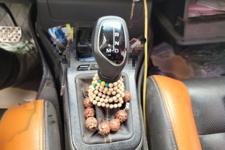 Used Geely Auto Vision X1 2017 1.3L Automatic Player Edition Gear Lever