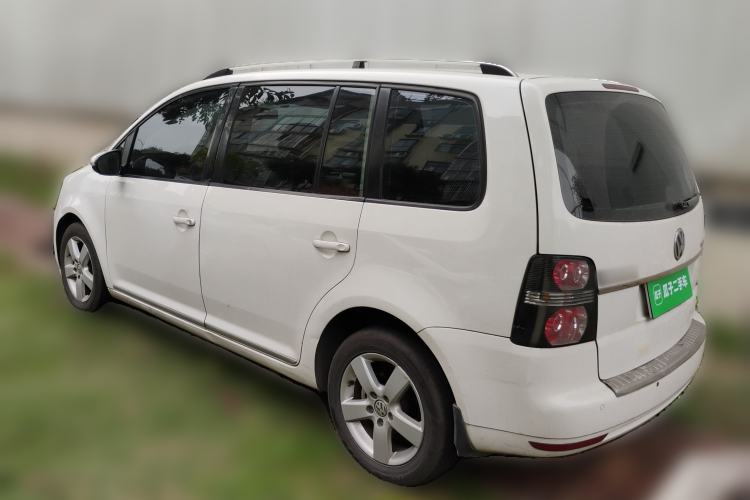 Used Volkswagen Touran 2013 1.4T Manual Comfort Edition 5-Seater Rear Left 45 Deg