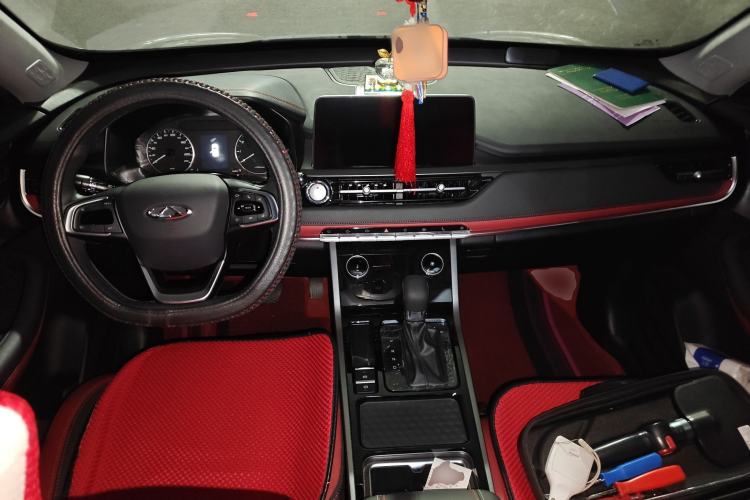 Used Chery Tiggo 5x 2022 Superhero Edition 1.5L CVT Fashion Model Center Console