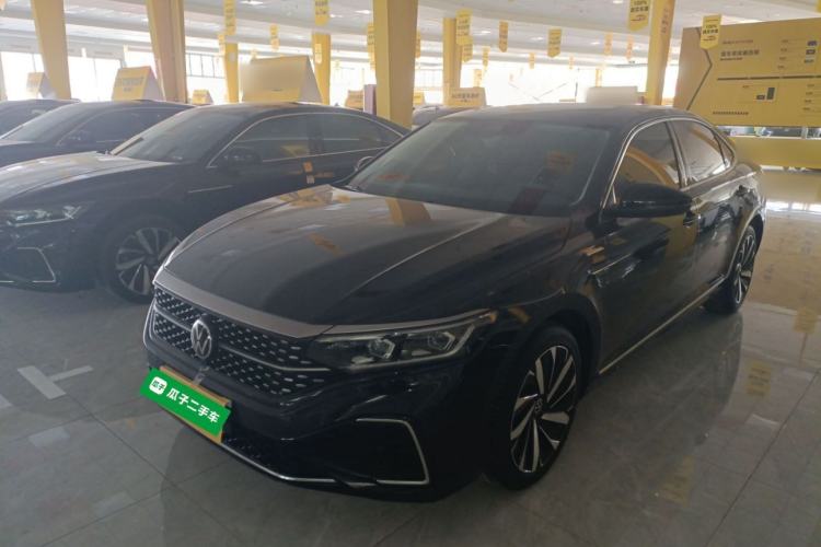 Used Volkswagen Passat 2022 330TSI Starry Luxury Edition