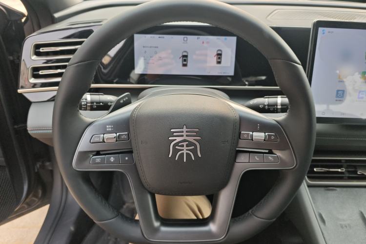 Used BYD Qin L 2025 DM-i Smart Drive 120KM Superior Model Steering Wheel