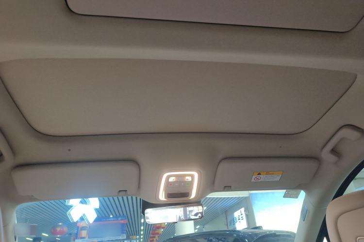 Used Nio ES8 2026 Model 6-seat Executive Signature Edition Headliner