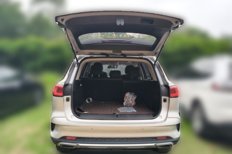 Used Roewe RX5 eMAX 2020 500 PHEV 4G-Connected Luxury Edition Trunk