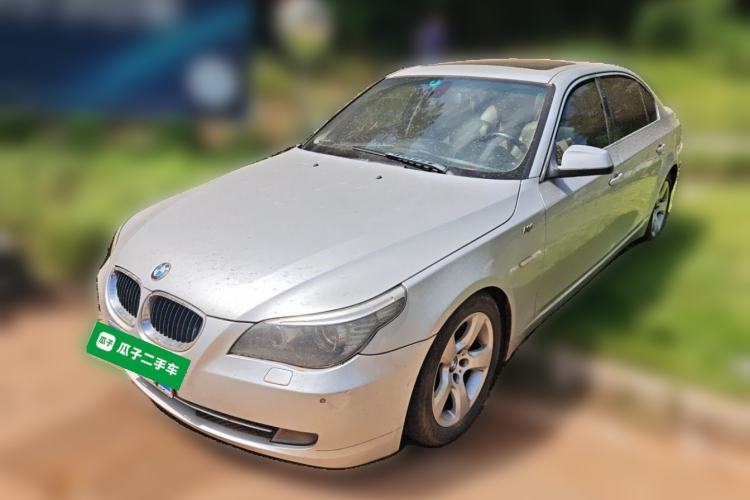 Used BMW 5 Series 2010 520Li Luxury Model Guazi used car, China used car export, Used car for sale, Used cars, Cheapest cars for sale
