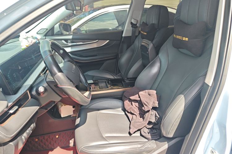Used EXEED Zhuifeng 2022 Chasing the Waves Edition 1.5T CVT Rising Wind Version Left Front Seat