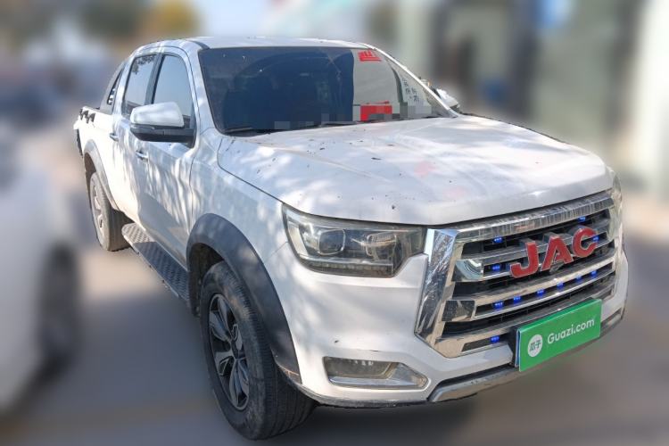 Used JAC T8 2018 2.0T Diesel Two-Wheel Drive Luxury Trim with Dual HFC4DB2-1D