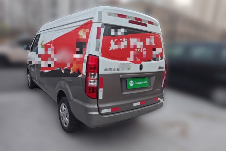 Used Jinbei New Hiace X30L 2023 1.5L Wealth Edition Van 2/5-Seater Air-Conditioned Model SWC15M