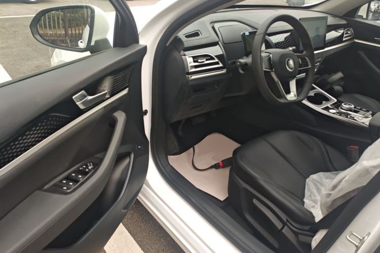 Used BYD Qin PLUS 2021 EV 400KM Leading Comfort Edition