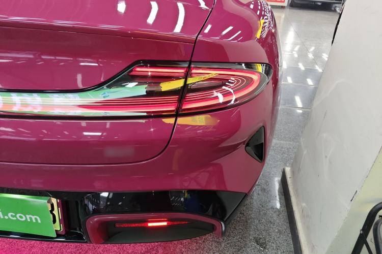 Used Xiaomi Auto SU7 2024 Rear-Drive Ultra-Long Range Advanced Pro-Level Intelligent Driving Version Exterior 3