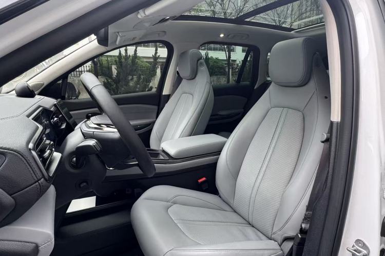 Used Nio ES6 2022 75 kWh Sport Edition Interior 4