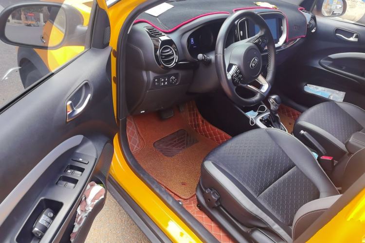 Used Kia kx1 Stonic 2019 1.4L Automatic Fun Edition China VI