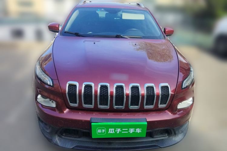 Used Jeep Cherokee 2016 2.0L Superior Edition Front