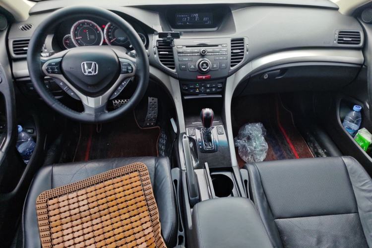 Used Honda Spirior 2009 2.4L TYPE-S Center Console