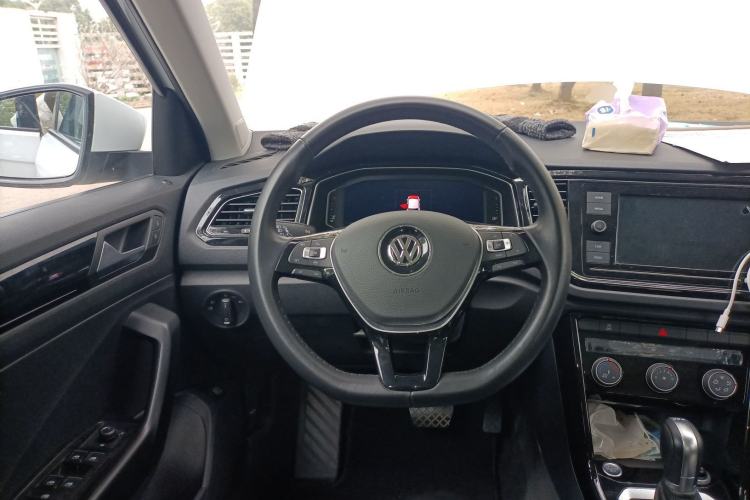 Used Volkswagen T-ROC 2020 280TSI DSG Two-Wheel Drive Comfort Version