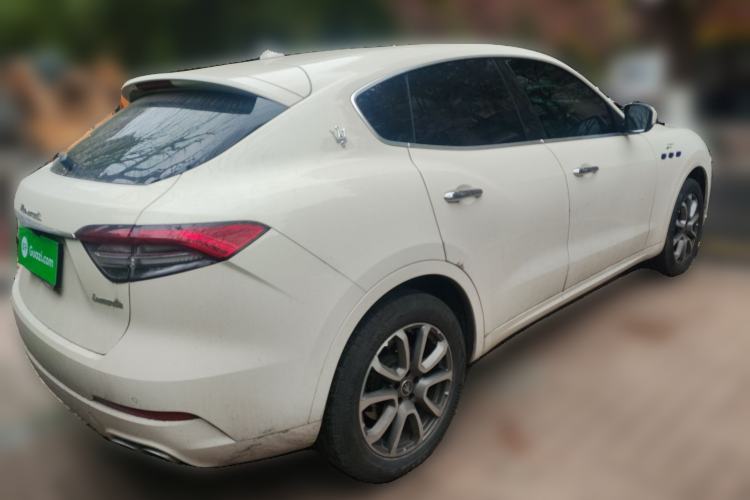 Used Maserati Levante 2022 2.0T GT Sharp Edition Rear Right 45 Deg