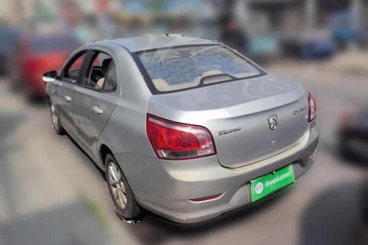 Used Baojun 630 2013 1.5L manual Entry-level trim
