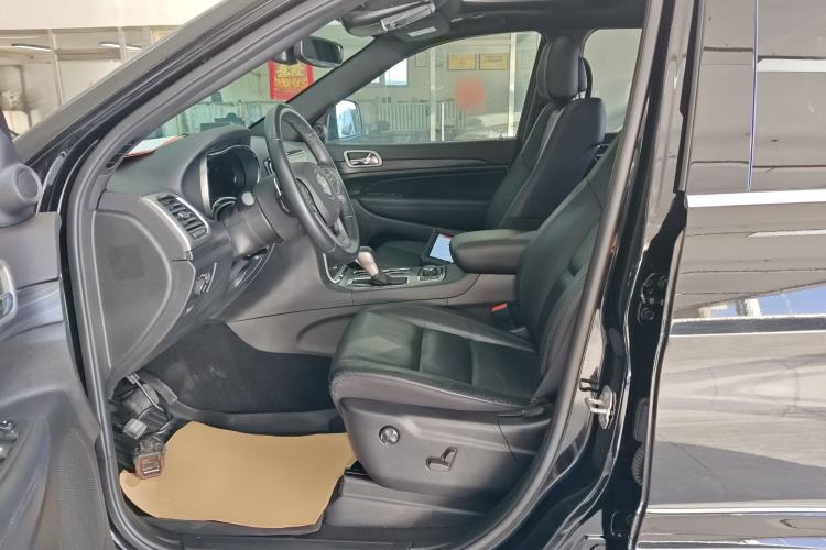 Used Jeep Grand Cherokee 2020 3.0L Professional Navigation Edition
