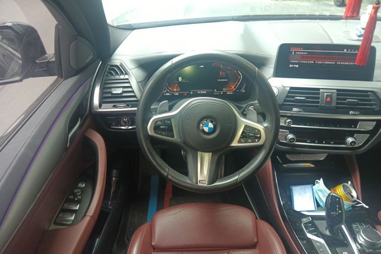 Used BMW X4 2021 Restyled xDrive 25i M Sport Night Edition Package Steering Wheel