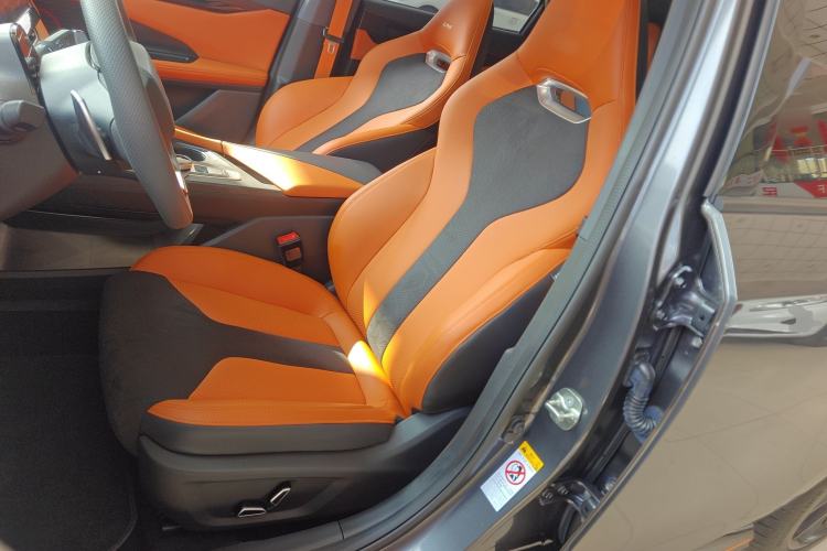 Used Changan UNI-V 2023 2.0T Leading-Speed Edition
