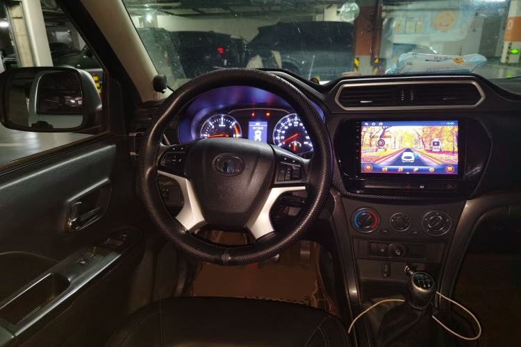 Used Great Wall Wingle 5 2017 2.0T European Version Diesel Two-Wheel Drive Advanced Large Double-Cab GW4D20E
