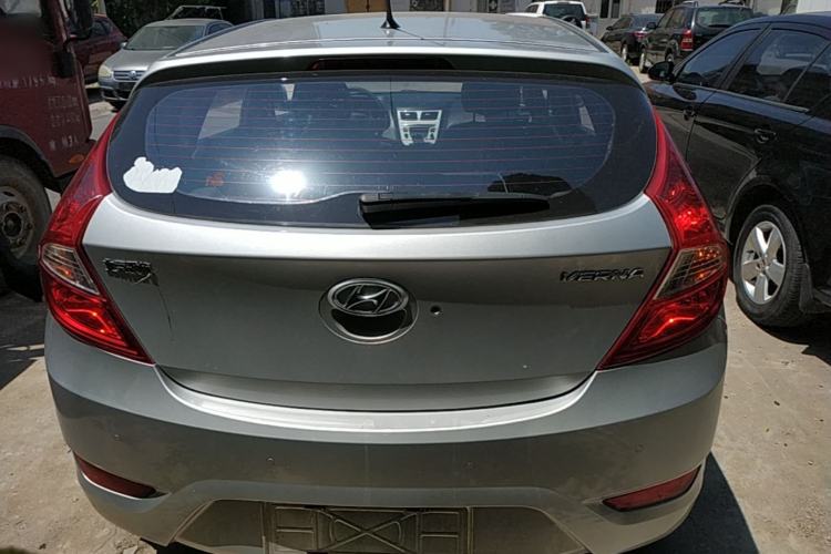 Used Hyundai Verna Ray 2014 1.4L Automatic GLX