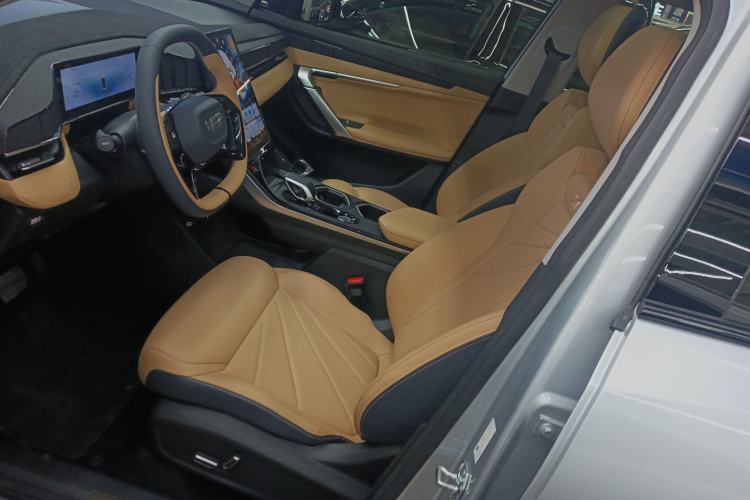 Used Geely Auto FX11 2023 1.5TD DCT Prestige Edition Left Front Seat