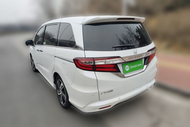 Used Honda Odyssey 2015 Updated Version 2.4L Smart Edition
