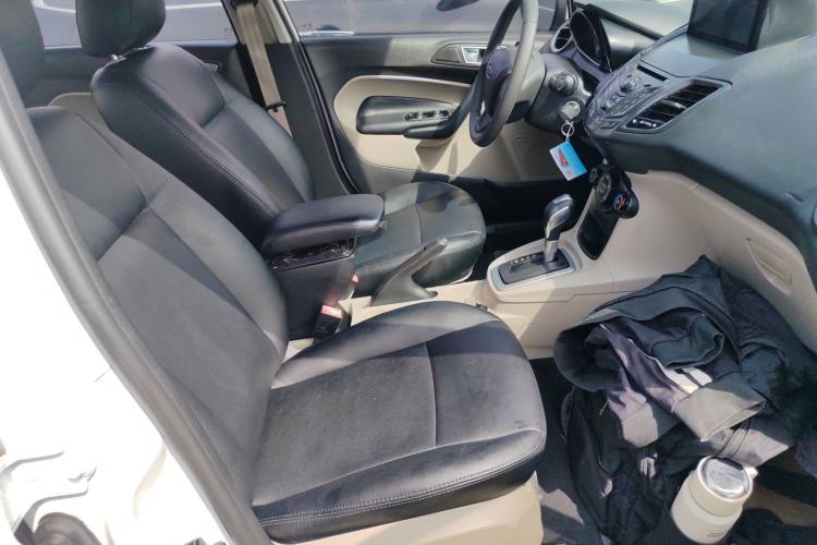 Used Ford Fiesta 2013 Sedan 1.5L Automatic Fashion Edition Right Front Seat