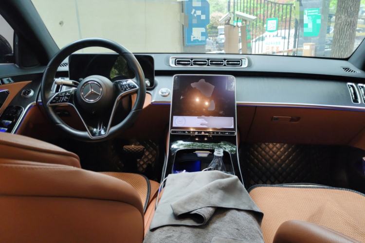 Used Mercedes-Benz S-Class 2022 Revised S 400 L Business Version Center Console