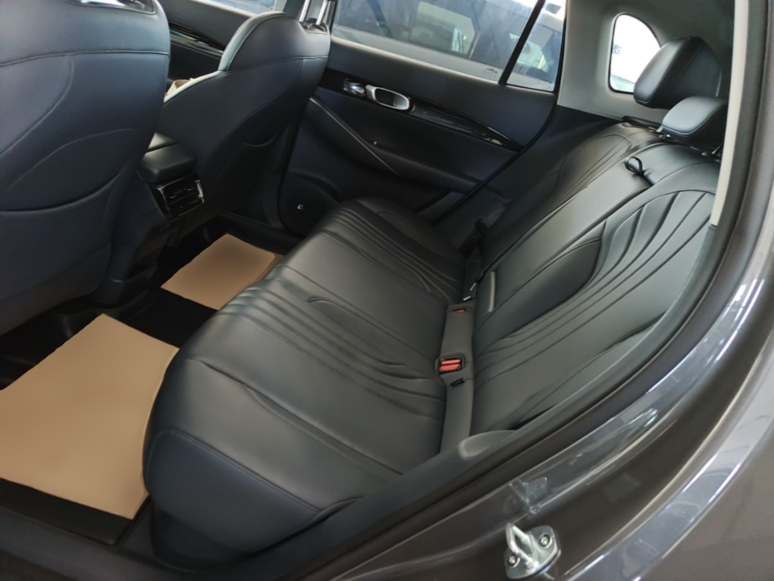 Geely Galaxy E5 2026 Model 610km Exploration+ Edition — снимка 20