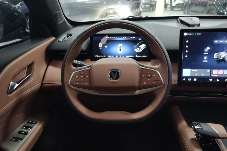 Used CHANGAN UNI-Z New Energy 2024 Blue Whale Smart Electric iDD 125km Beyond Edition Steering Wheel