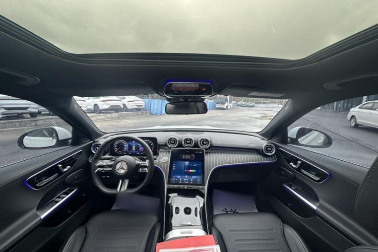 Used Mercedes-Benz C-Class 2022 Restyled C 260 L Sport Edition Interior 4