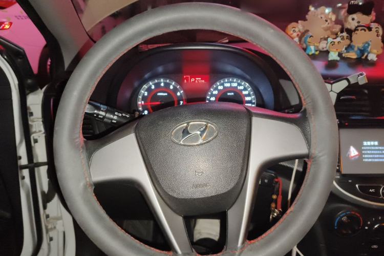 Used Hyundai Verna Ray 2014 1.4L Automatic GLX
