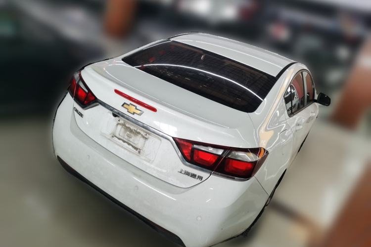 Used Chevrolet Cruze 2015 1.5L Automatic Fashion Navigation Edition Rear Right 45 Deg