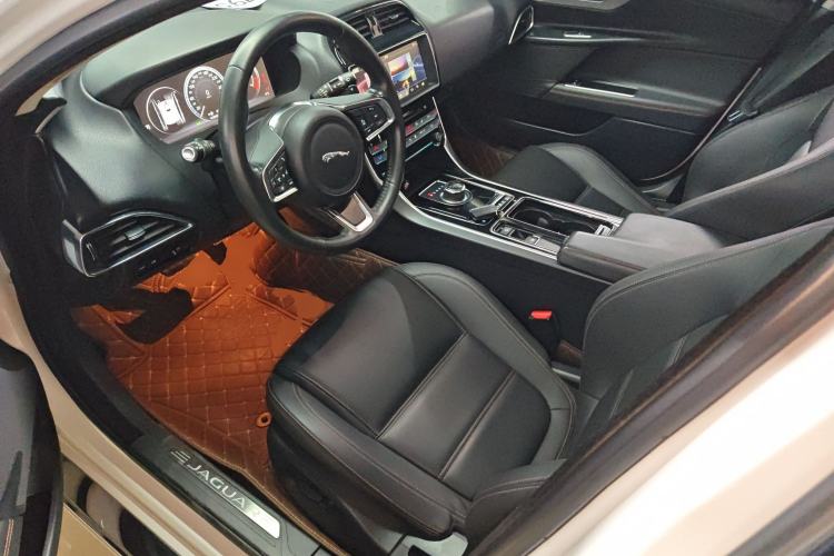 Used Jaguar XEL 2018 2.0T 250 PS Premium Edition